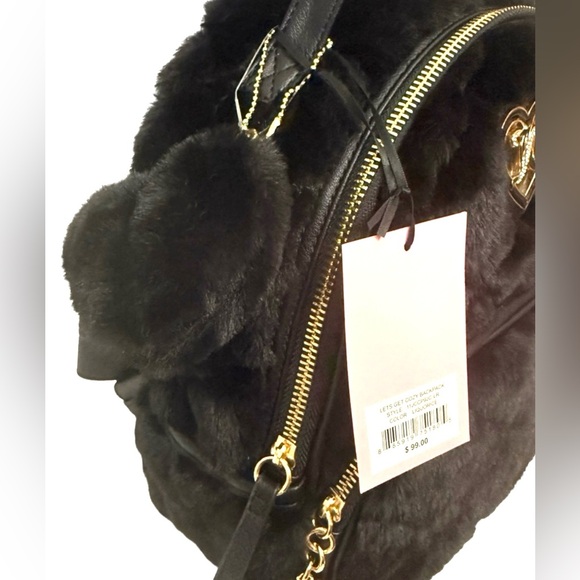 Juicy Couture NWT Black “ Let's Get Cozy” Fur Backpack Heart Pom Pom Keychain - Picture 5 of 11